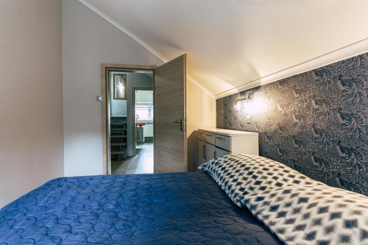 Apartamenty Jablonowa Zielona Góra Extérieur photo